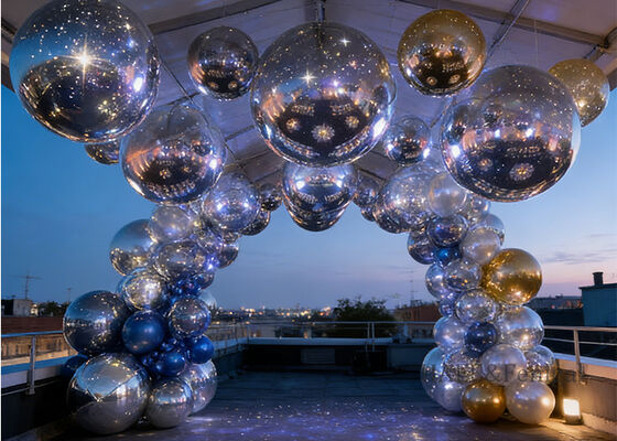 Bola de espelho inflável de PVC selada 1,5 m-3 m para decoração de eventos e exposições